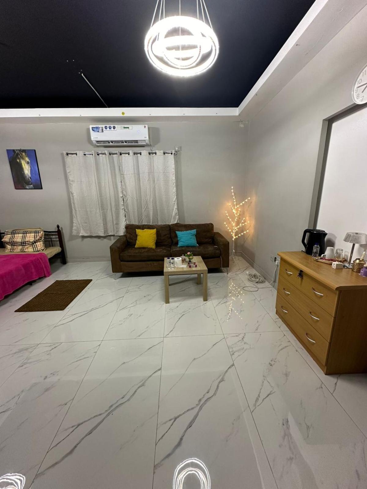 Cozy Corner 2024 Abu Dhabi Exterior foto